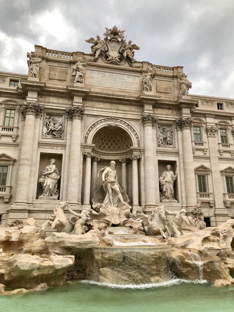 Fontana_di_Trevi_Roma