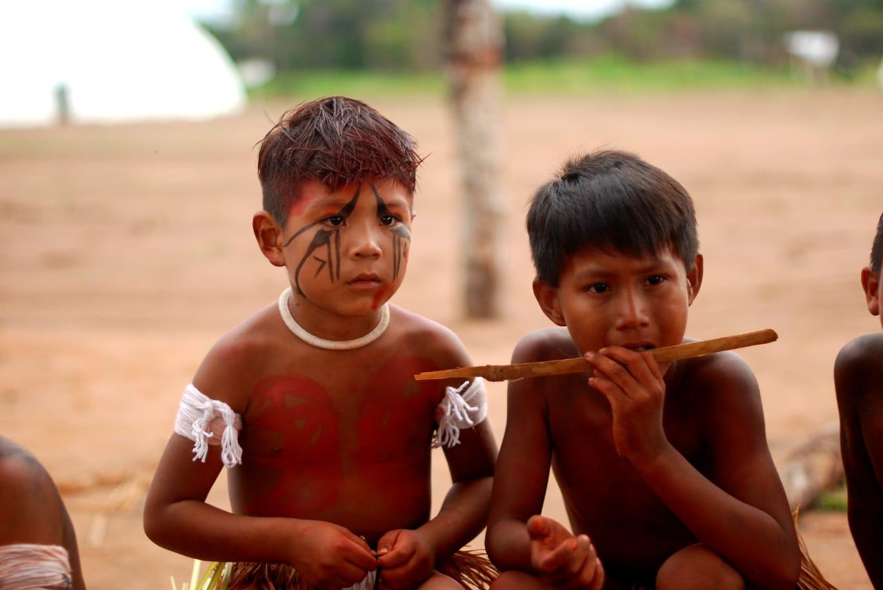 xingu child girl 