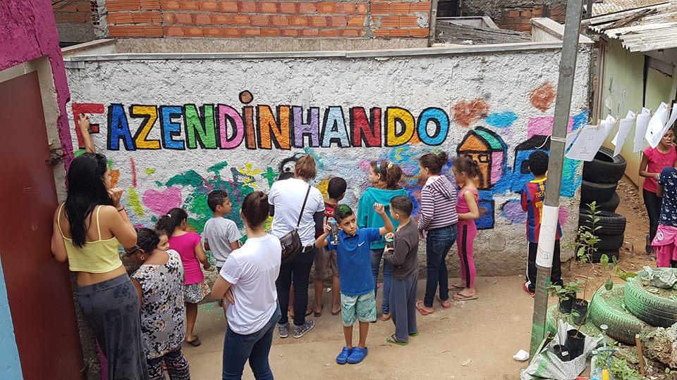 Projeto Fazendinhando que atua no Jardim Colombo, Zona Oeste de São Paulo / 