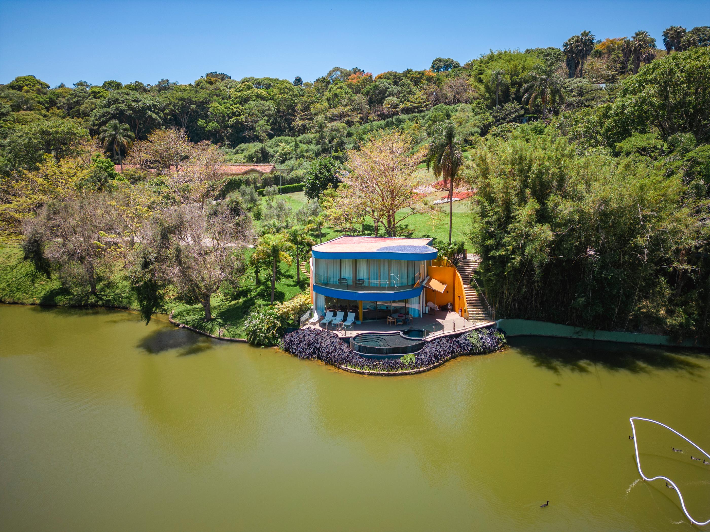 Hotel Unique Garden, em Mairiporã, que oferece acomodação especial para cães