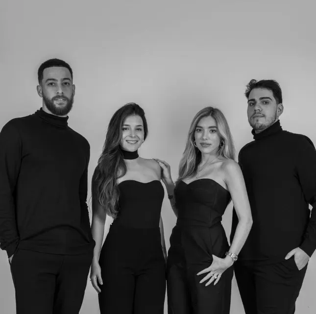 Studio Vírgula e Studio Vanguarda