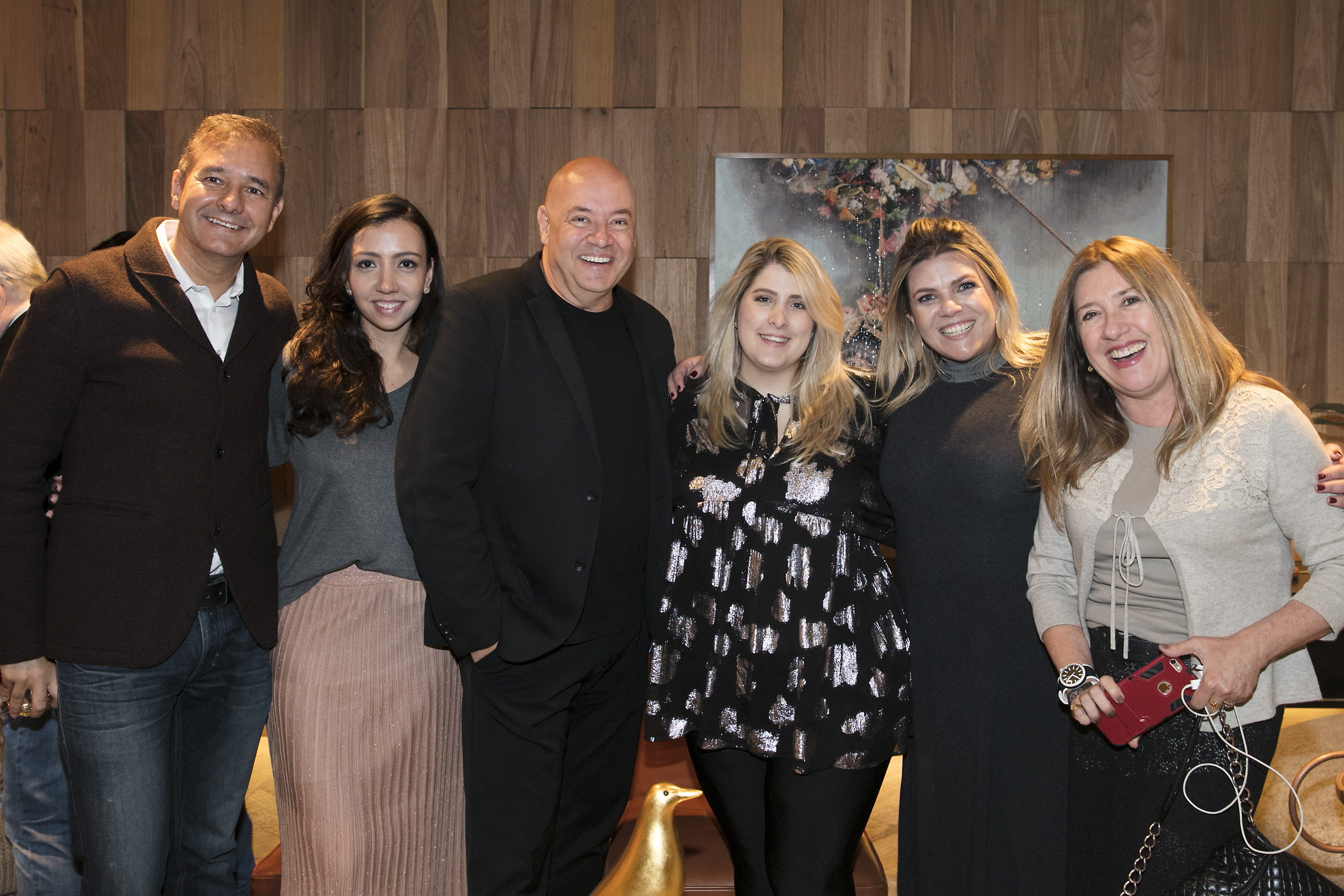 Olegário de Sá, Nathalia Candelária, Gilberto Cioni, Jéssica Adan, Giselle Martos e Carmen Alvin