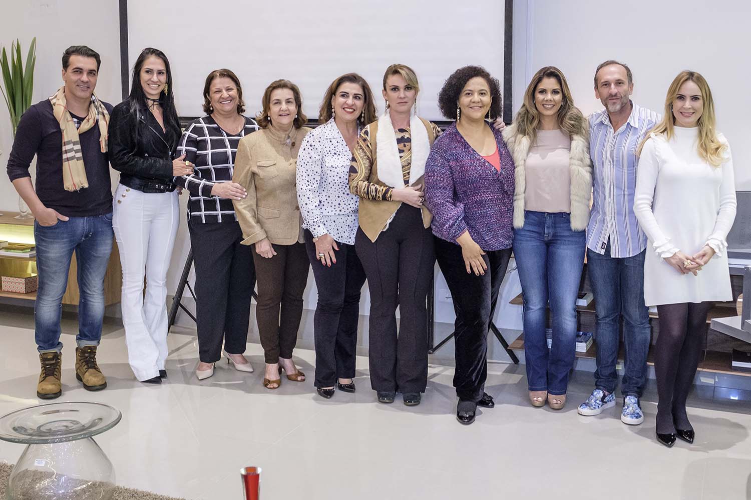 Parceiros e realizadores do lançamento do livro em Campo Grande