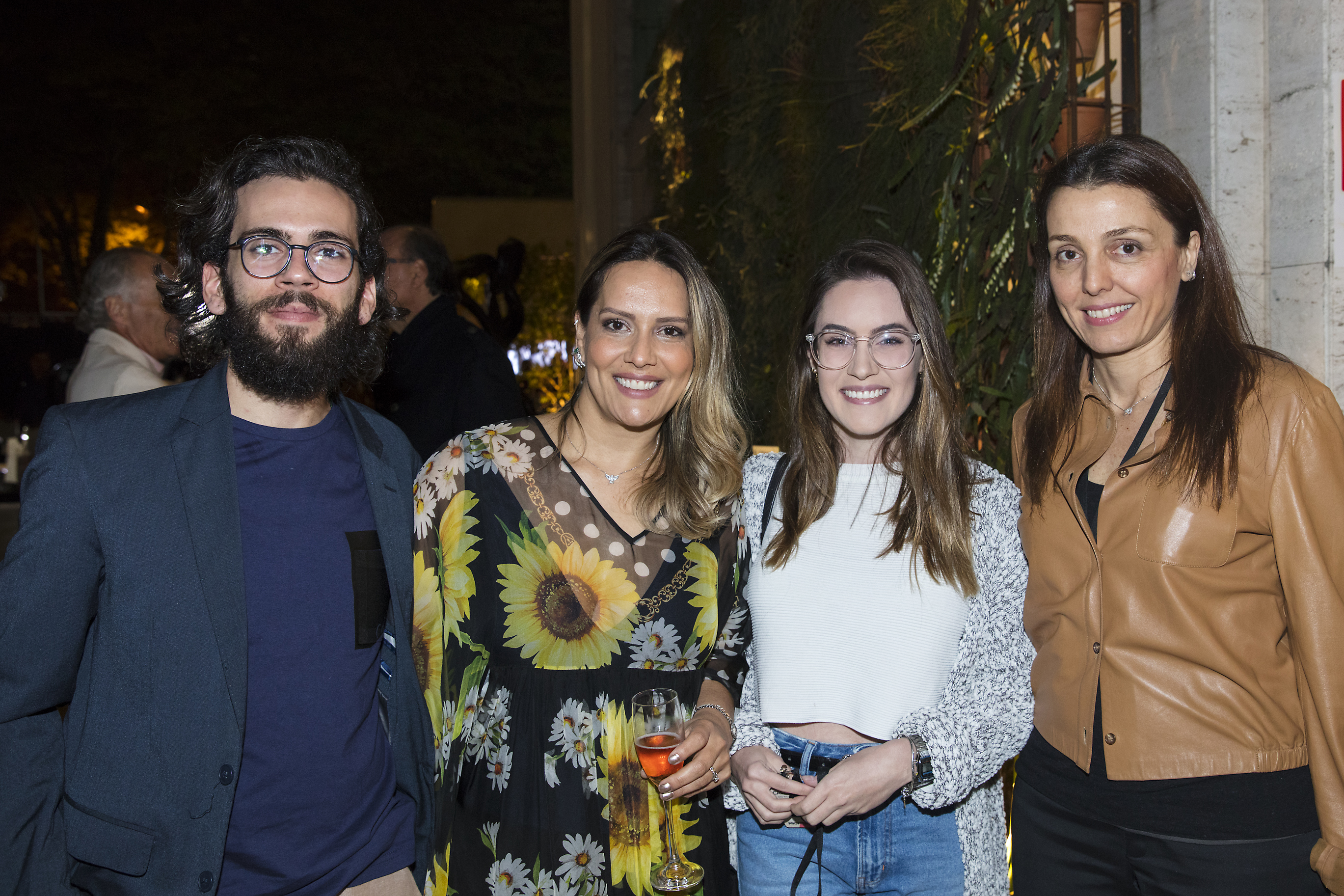 Breno Felisbino, Clariça Lima, Ana Dora e Cris Bava