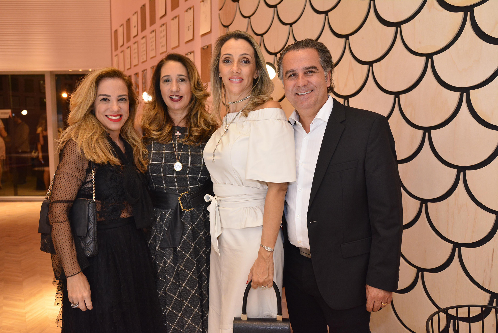 Adriana Frazão, Sandra Mendez, Karin Frazão, Beto Frazão