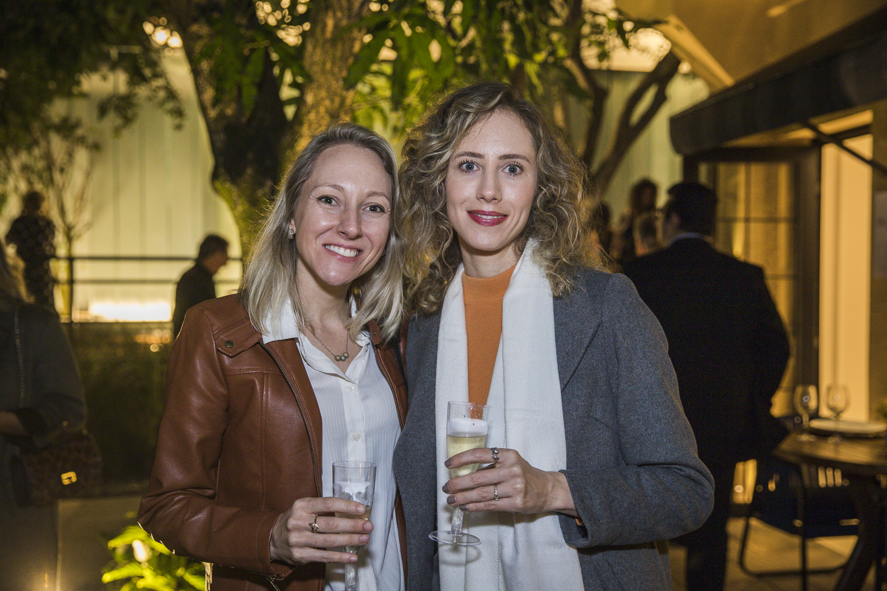 Verônica Polzer e Marília Scarabello