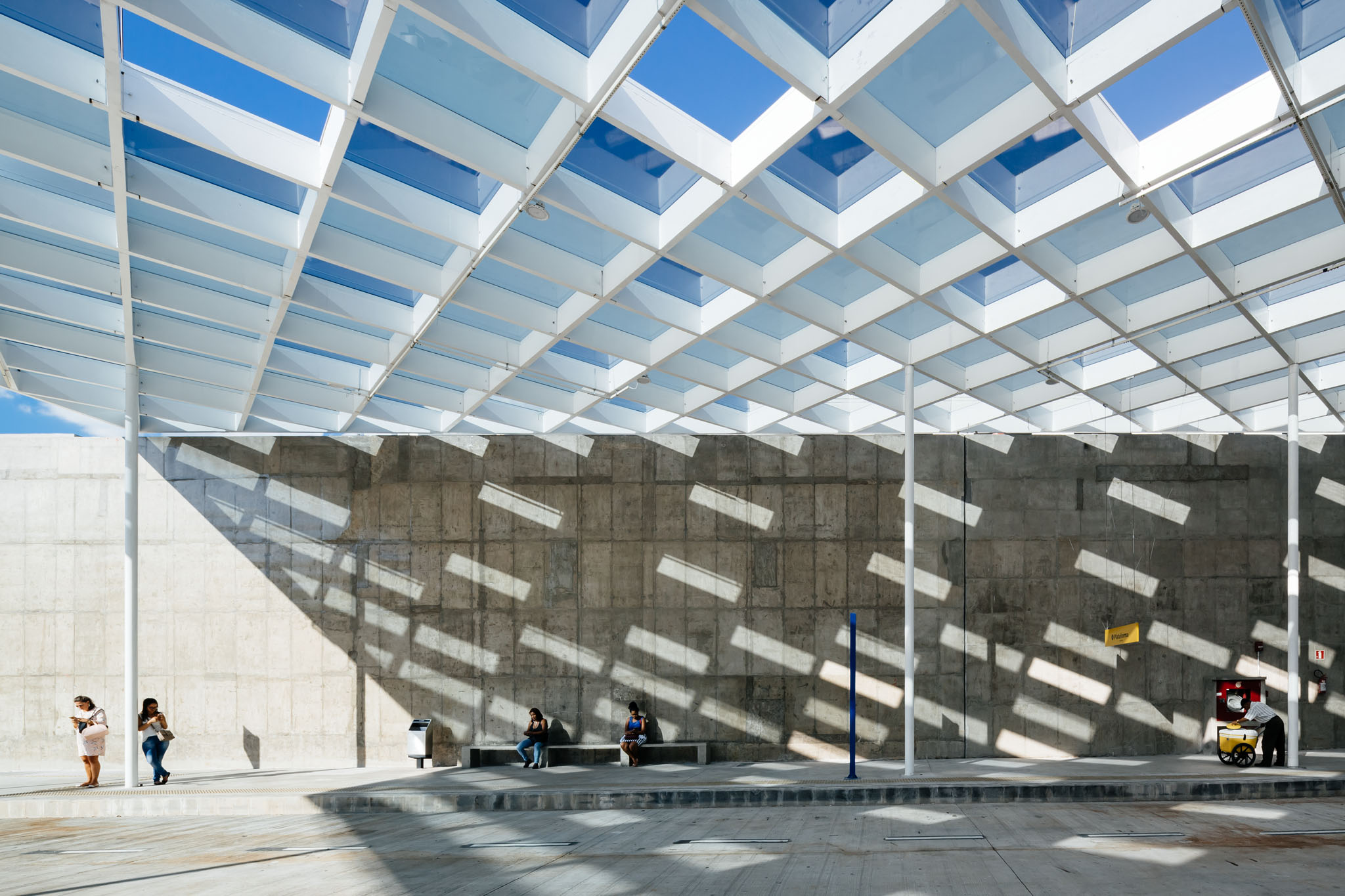 Estação do Metrô São Paulo-Morumbi projeto de 23sul arquitetura foto: Pedro Kok