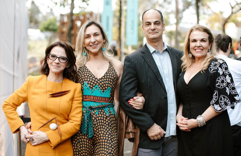 Juliana Grillo, Edna Barcelos e marido e Delia Jaime