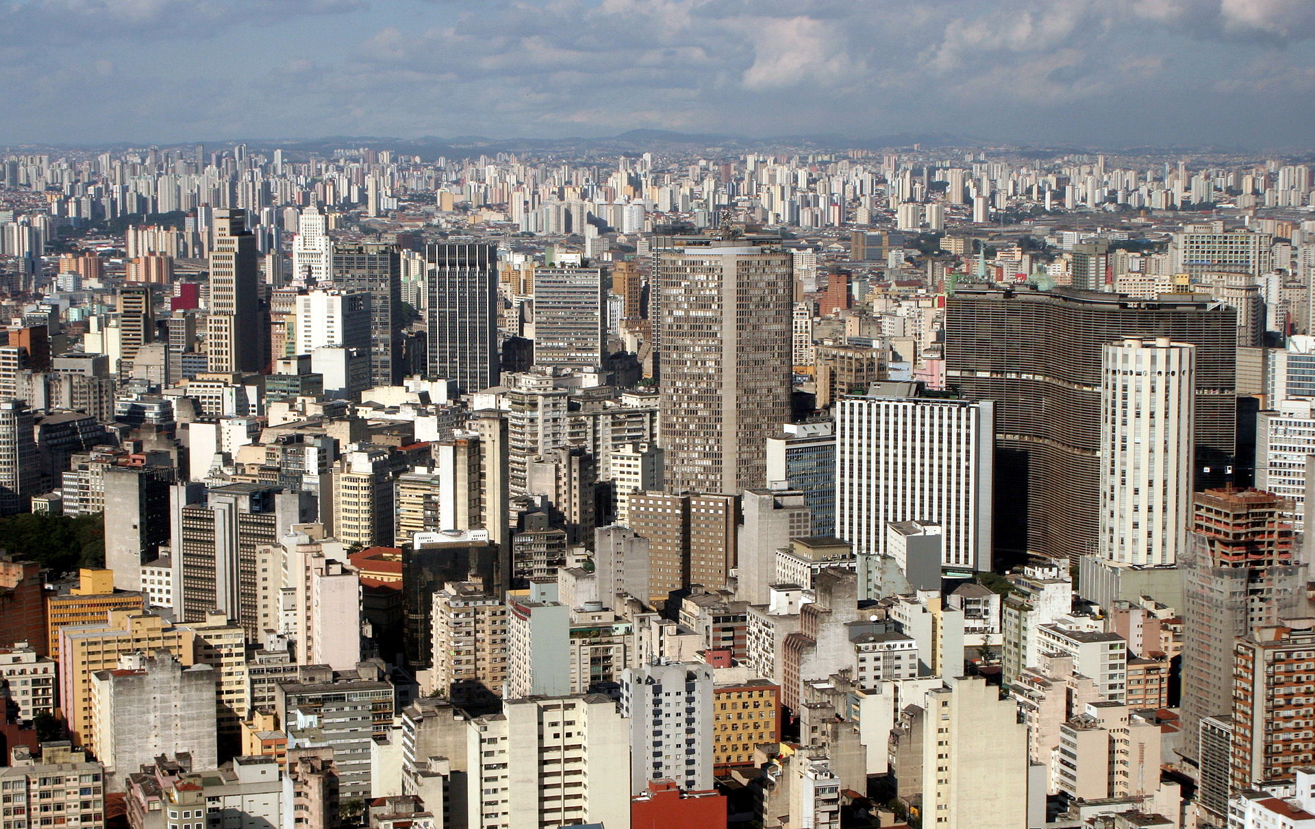 arquitetura prédio icônico são paulo Franz Heep