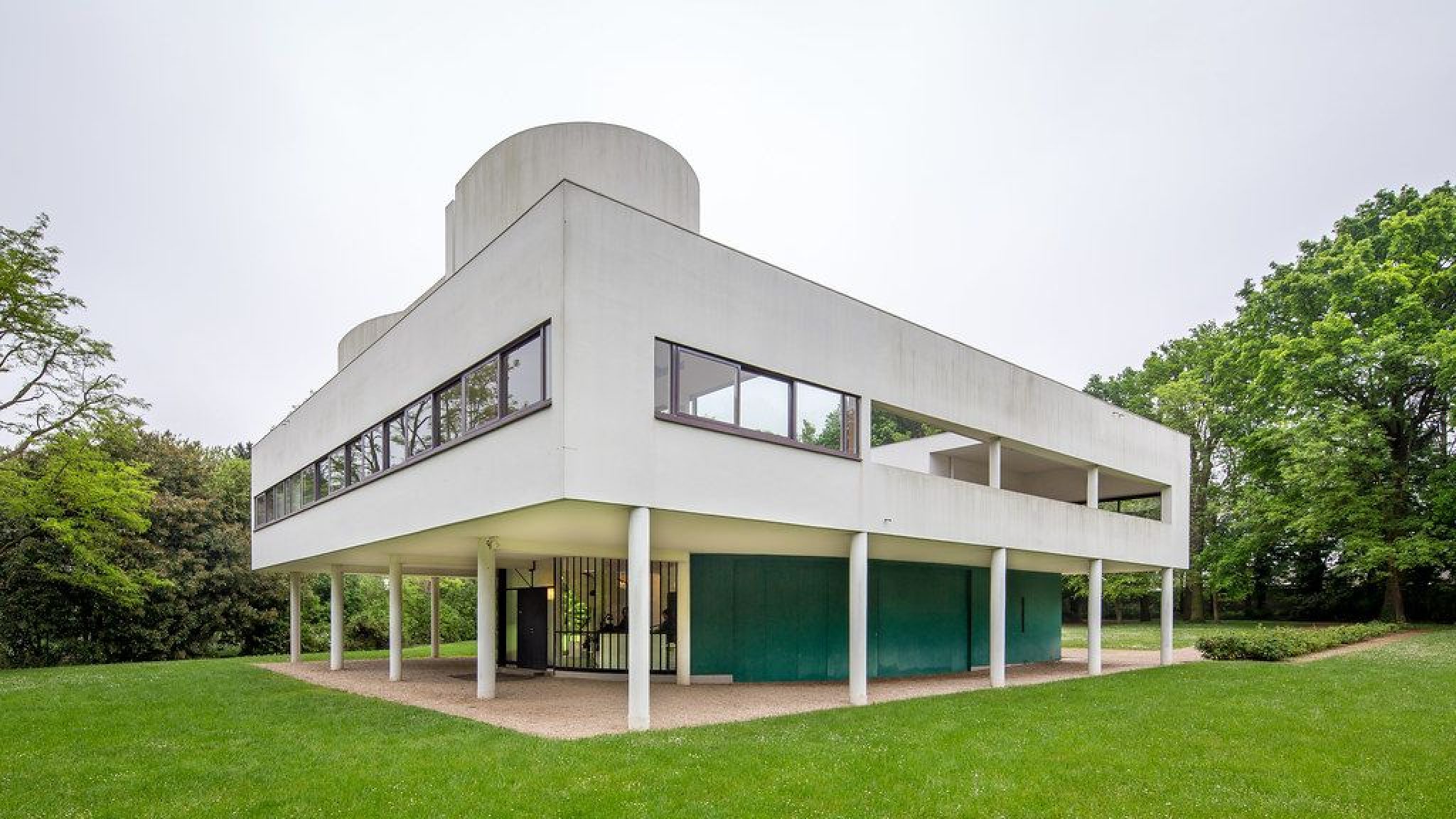 Villa Savoye, 1931, Paris, FR - Le Corbusier