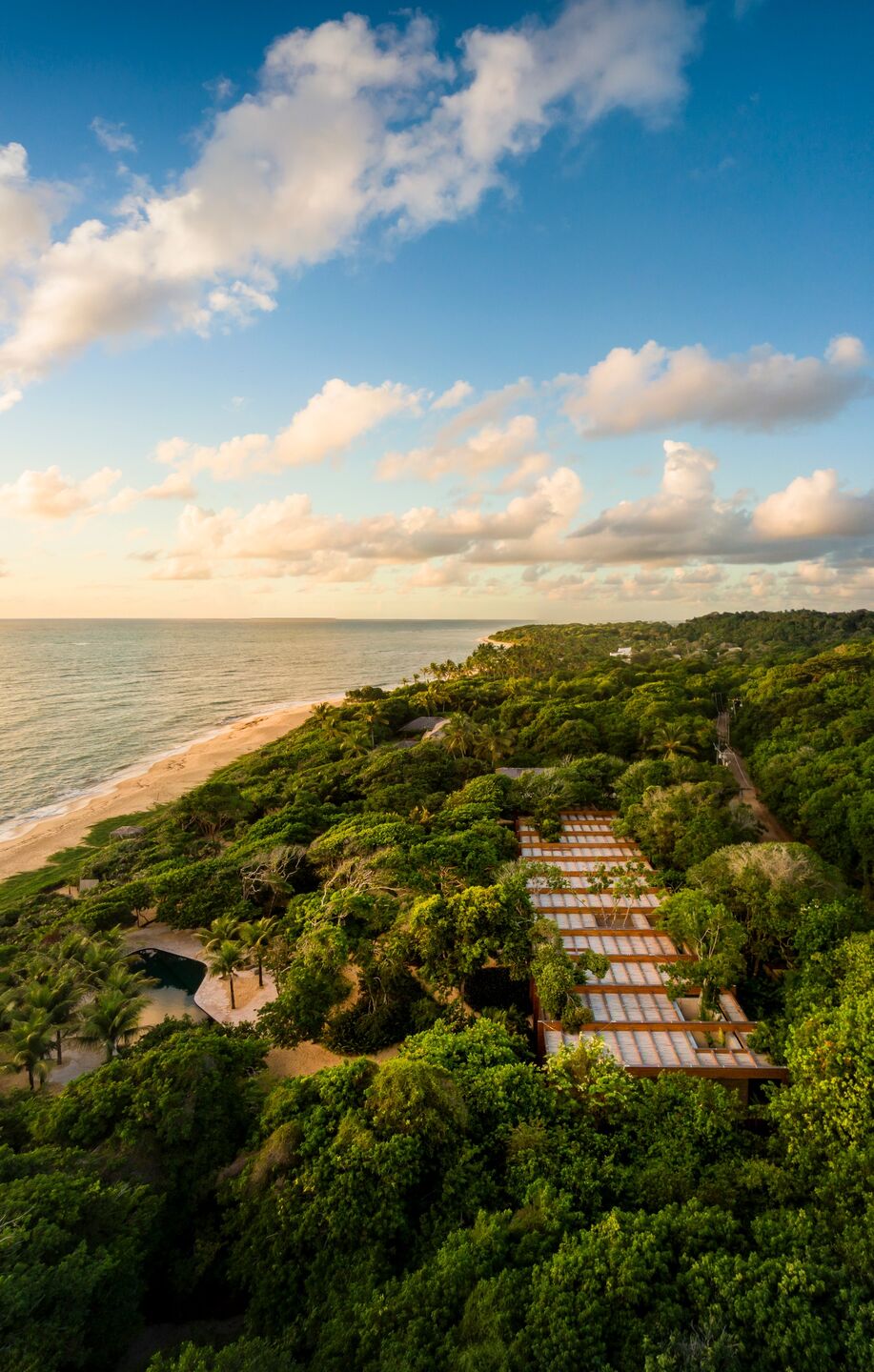 Sand House está localizada em Trancoso, na Bahia