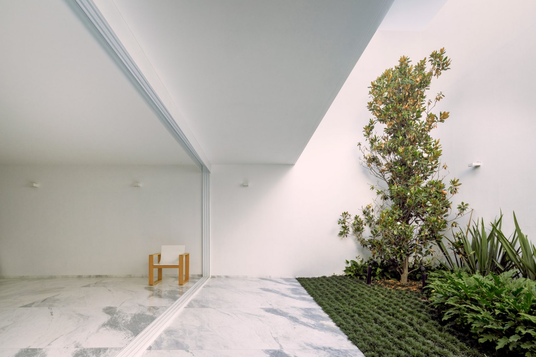 Casa no México Minimalista e Moderna