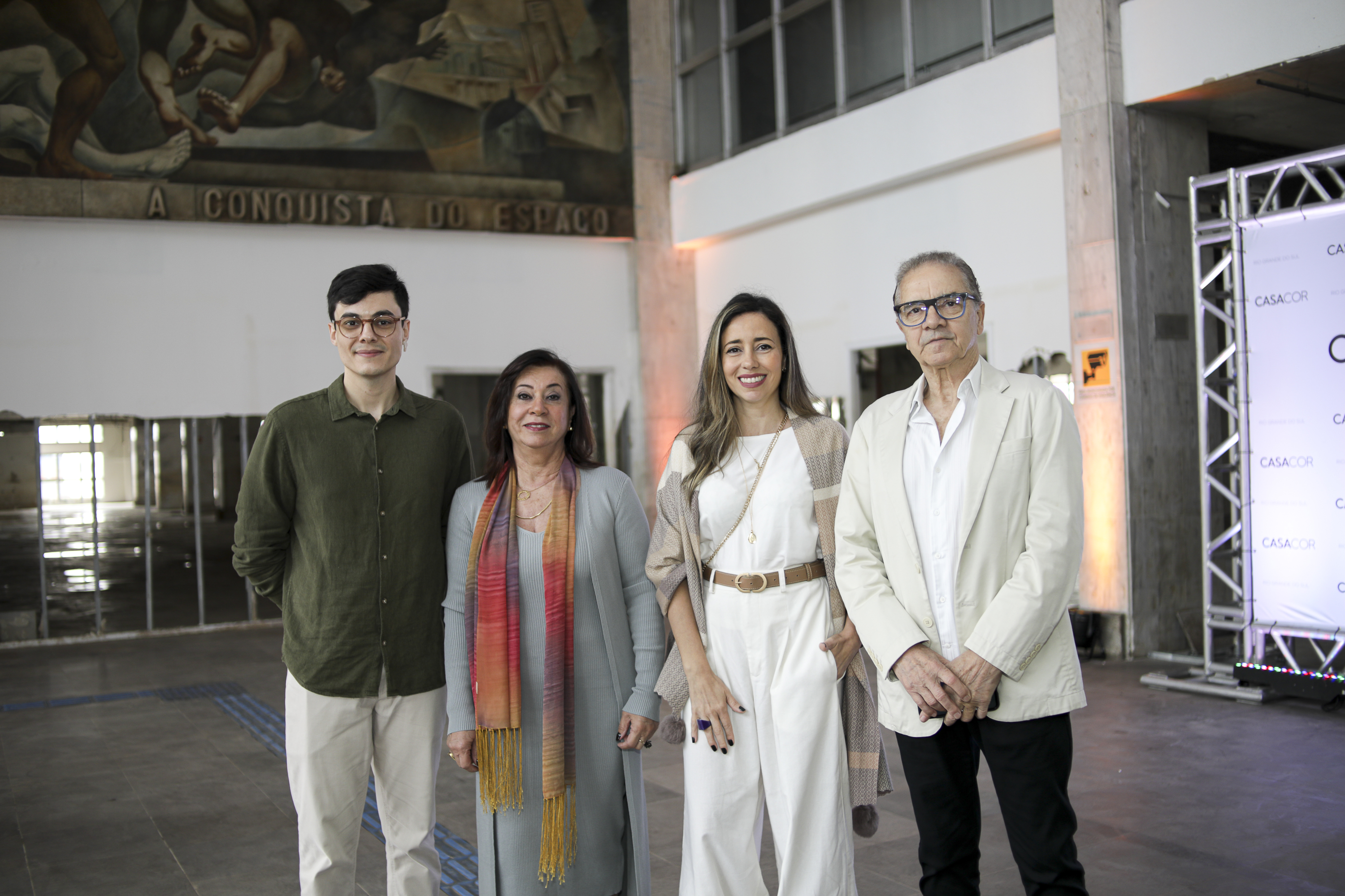 Alisson Prates, Vera e Karina Capaverde e Valdecir Santos.