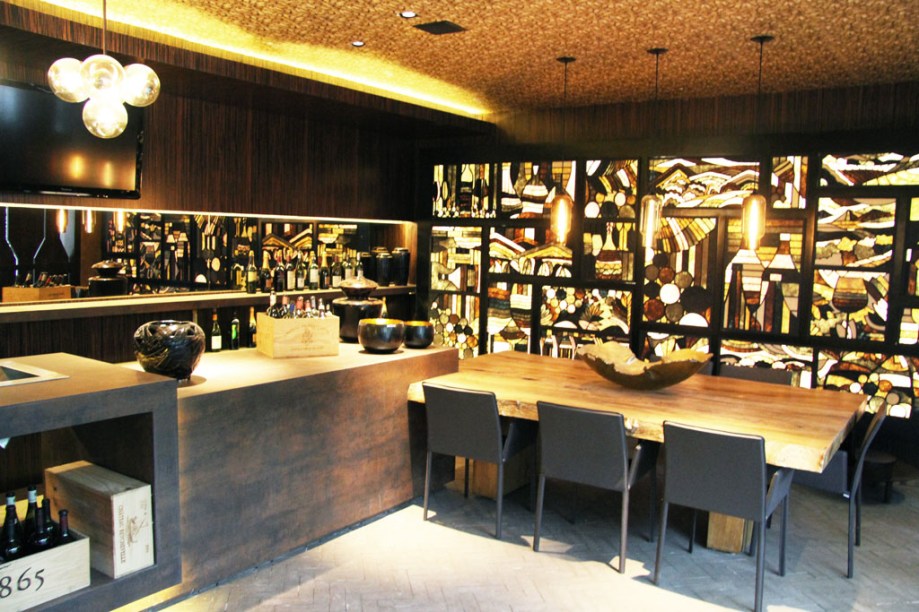 Maithiá Guedes – ambiente: Wine Bar.