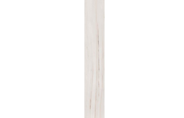 A linha marmi clássico da Portobello traz um porcelanato esmaltado sustentável. As peças estão disponíveis nos tamanhos 20 x 120 cm.