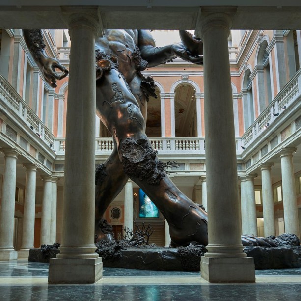 Tesouros de Wreck, de "O Inacreditável", por Damien Hirst, no Palazzo Grassi e Punta della Dogana