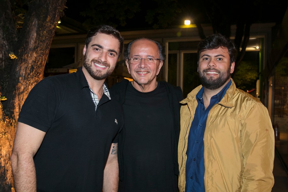 Alan Laperuta, David Bastos e Tadeu Oliveira