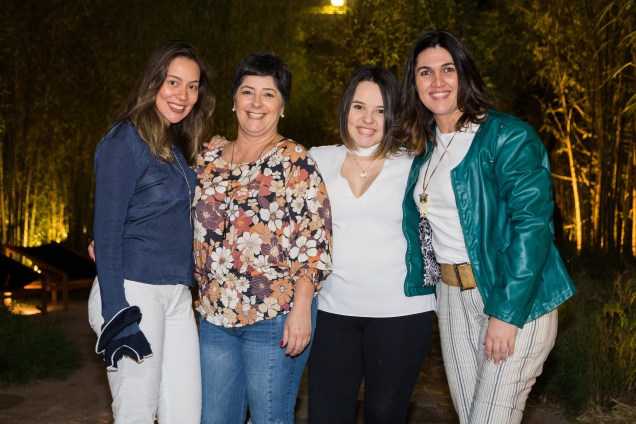 Marcella Bognar, Eliana Villar, Gabriela Coutinho e Regiane Maturana