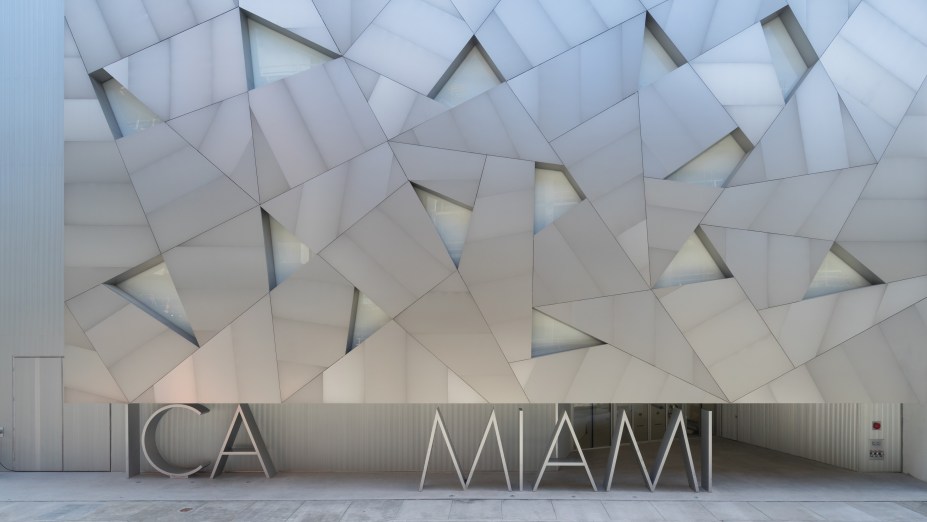O Instituto de Arte Contemporânea de Miami (ICA Miami) será inaugurado especialmente para a feira com obras de grandes artistas como Edward and Nancy Kienholz, Senga Nengudi, Helio Oticica, Tomm El-Saieh, Robert Gober e Chris Ofili.<div class="emailWidget"><div class="emailMessage"></div></div>