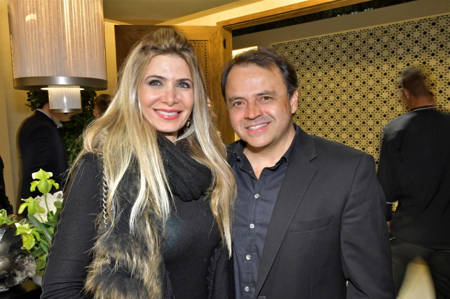 Claudia Kaissar e Roberto Borja