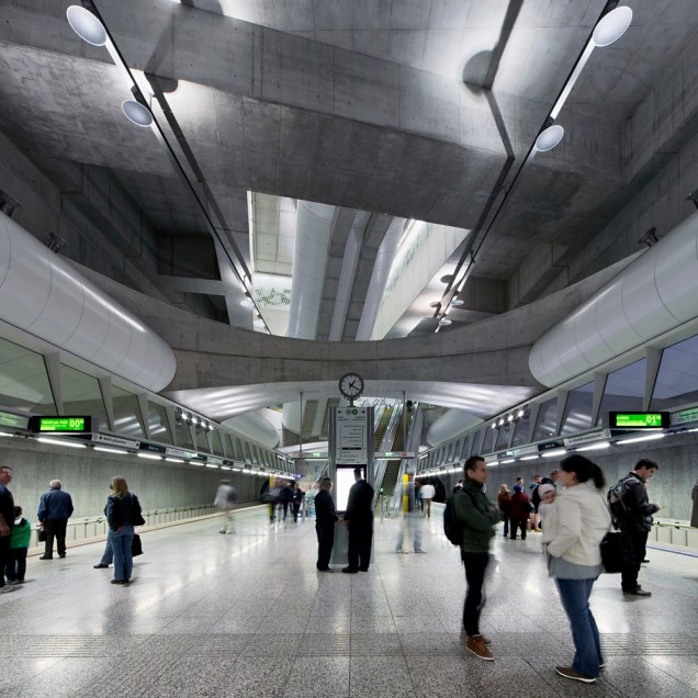 M4 Metro Line Budapest: FŐMTERV-PALATIUM-UVATERV Consortium com Palatium Studio, Budapesti Építőművészet Műhely, Gelesz és Lenzsér, Puhl és Dajka, sporaarchitects,