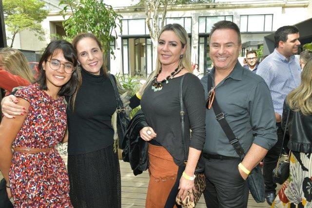 Larissa Cristina, Tatiana Sotero, Giseli e Mauro Koraicho
