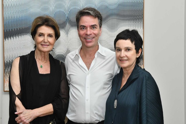 Cris Ferraz, Marcelo Felmanas e Livia Pedreira.