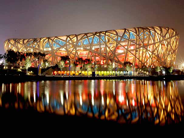 Estádio Nacional de Pequim, o "ninho do pássaro".
