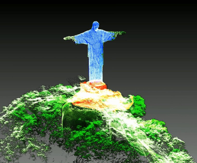 Mais de 180 milhões de pontos de dados foram capturados, produzindo um modelo digital do monumento que abraça a cidade do Rio de Janeiro.