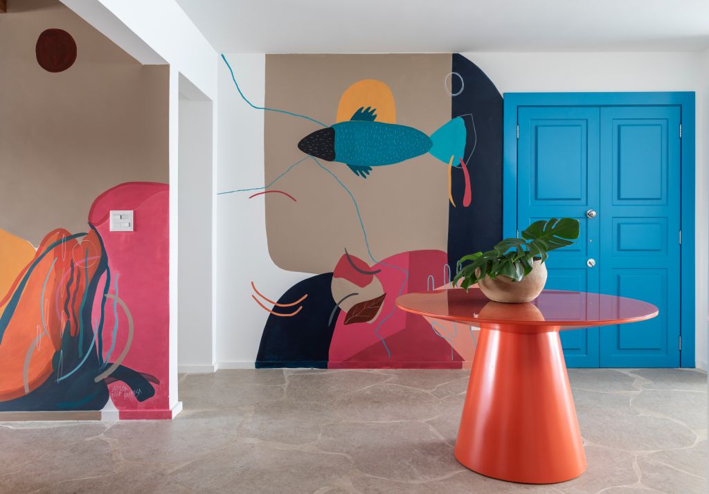 Apartamento na praia por Studio Juliana Camargo com soluções em marcenaria e cores