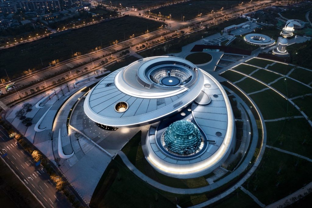 museu; astronomia; china; maior museu do mundo; arquitetura; moderna; engenharia; construção; universo; planetário