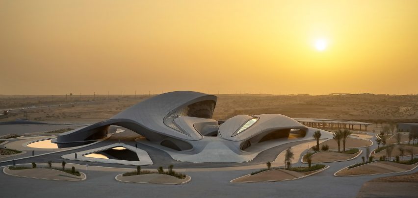 Zaha Hadid projeta edifício em forma de duna nos Emirados Árabes