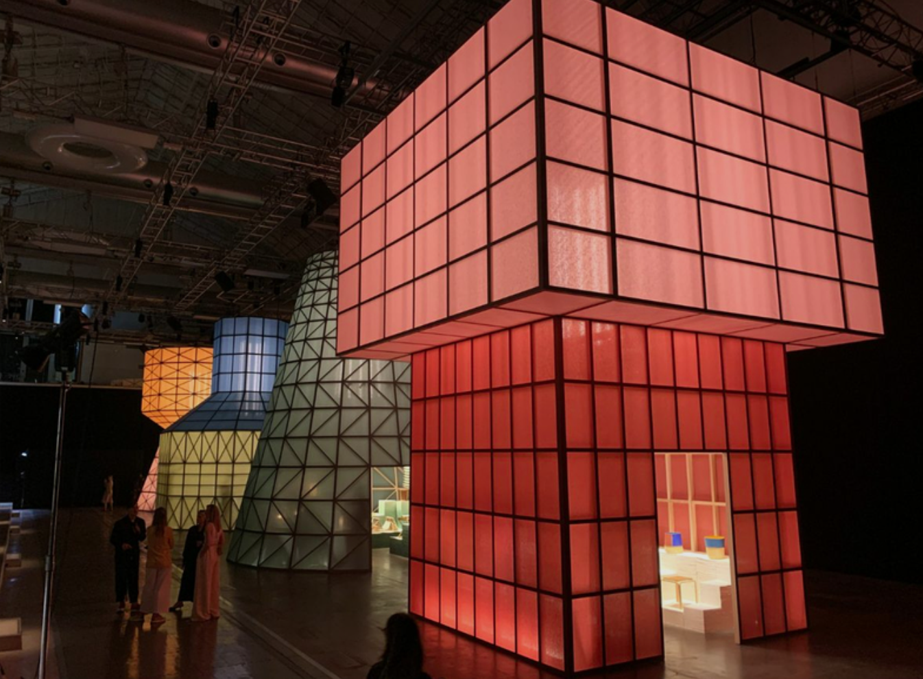 A instalação da Hermès para o Fuori Salone da Milão Design Week 2022.