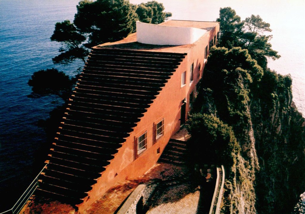 Casa Malaparte por Curzio Malaparte em Capri, na Itália.
