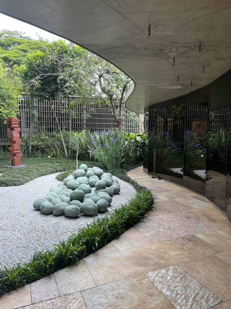 Casa Oscar Niemeyer -São Paulo - Exposição Aberto 2022 - 2