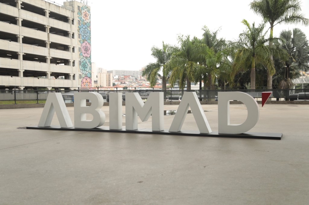 Abimad Logo Feira de Móveis e Acessórios de Alta Decoração