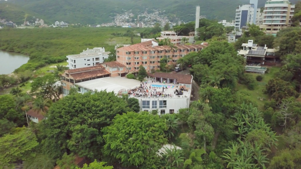 O icônico hotel Maria do Mar é a nova sede da CASACOR Santa Catarina em 2023.