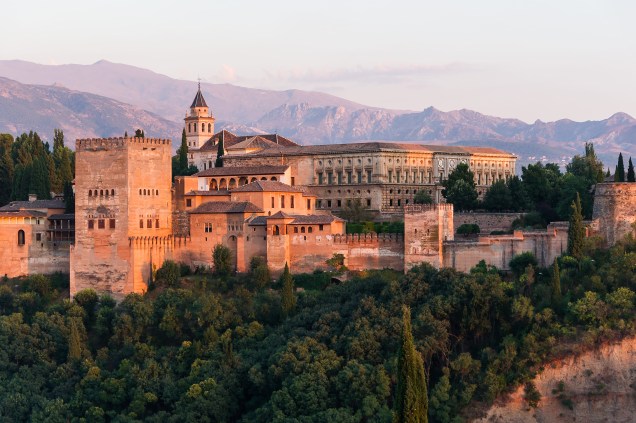 35º) Alhambra - Espanha
