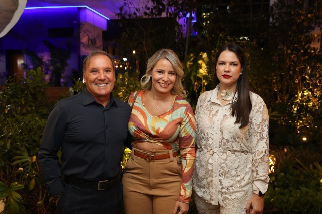 Frederico Marcondes, Viviane Renan e Talina Urbani.
