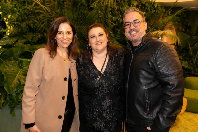 Cleide Gomes, Fatima Barnabé e Cadu Torres.