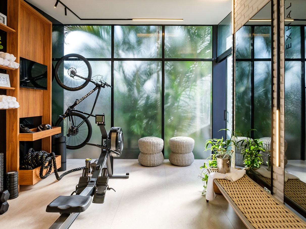 “Gym at home” é um espaço para se desconectar da rotina diária - CASACOR