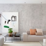 Painéis de madeira e estilo minimalista dão o tom desta casa de 780 m²
