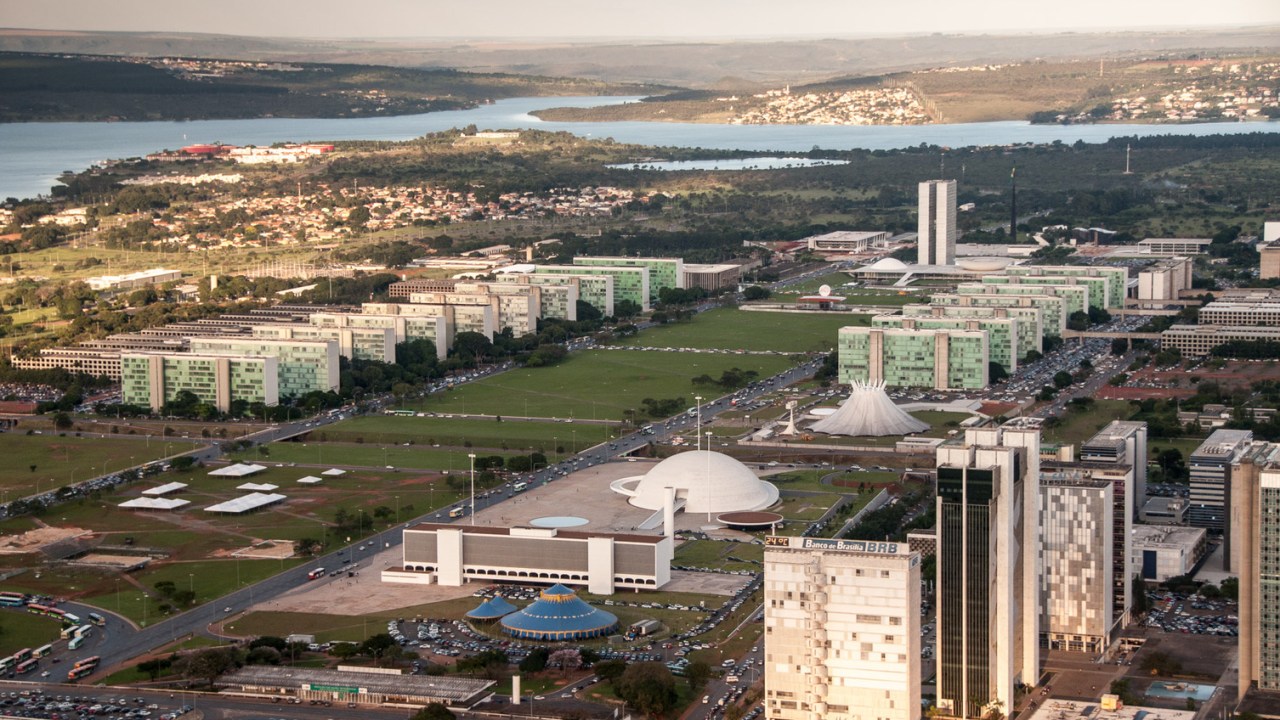 Brasília 64 anos: destaques arquitetônicos da cidade mais planejada do país