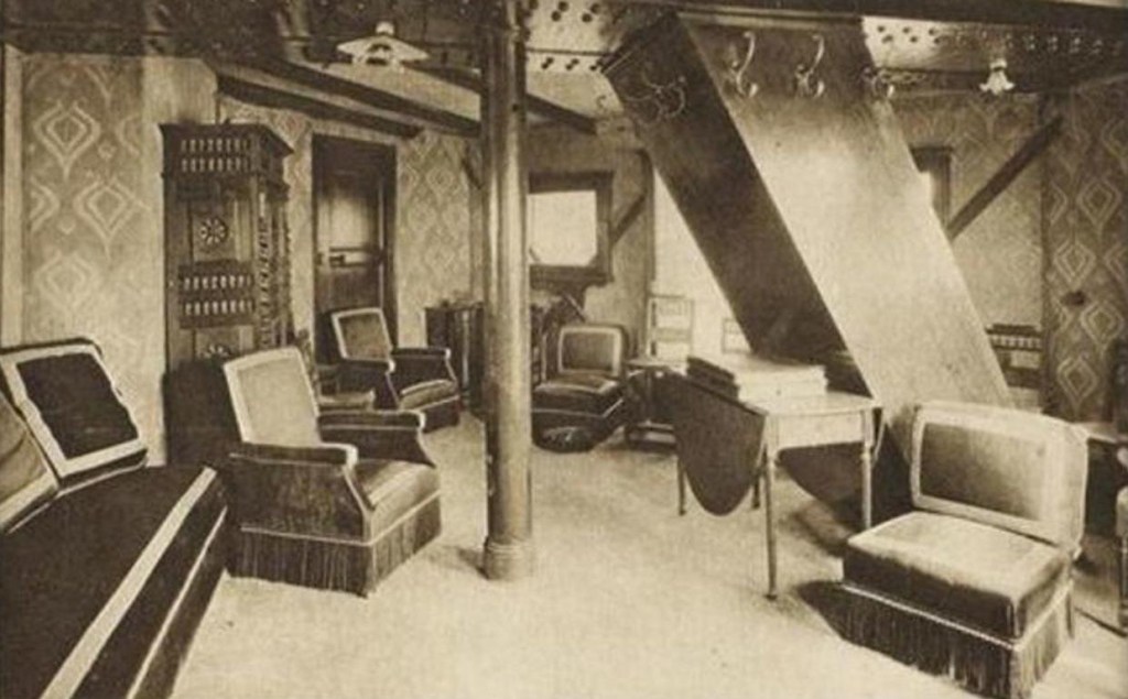 Foto do apartamento no topo da Torre Eiffel em 1889